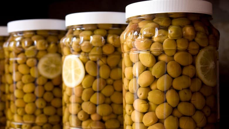 storing brined olives in jars