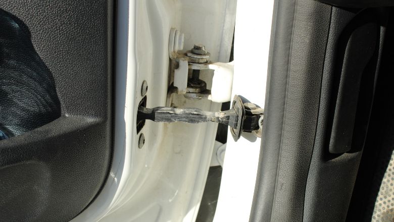 car door hinges